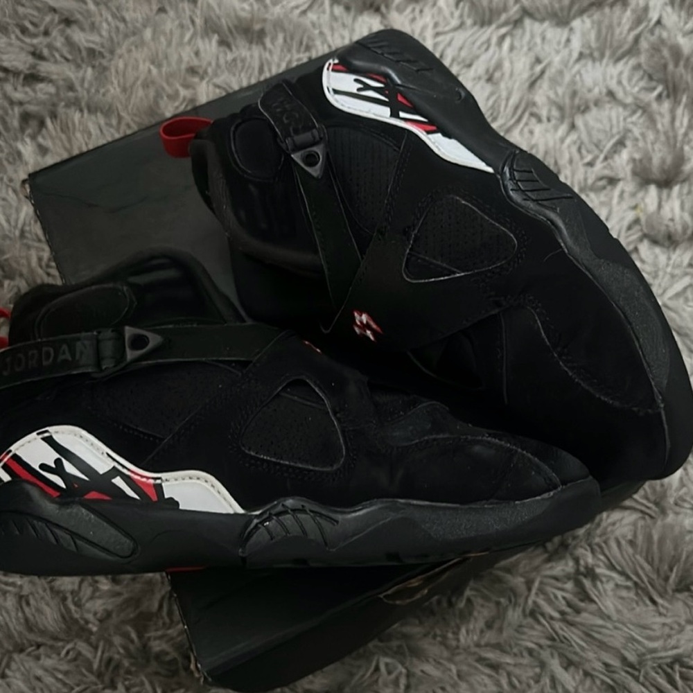 🔥 Jordan 8 Retro Black True Red